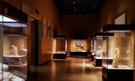 “河”处相逢 | 甘肃和政，藏着一个“远古动物园” 