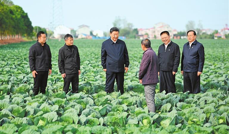 习近平在湖北考察时强调 鼓足干劲奋发进取 久久为功善作善成 奋力谱写中国式现代化湖北篇章